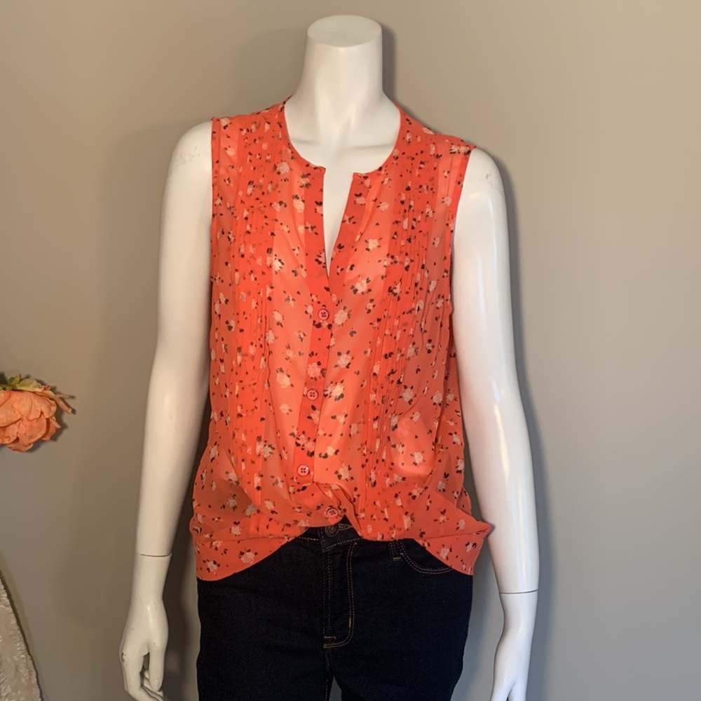 🌺 Cabi sleeveless top Small